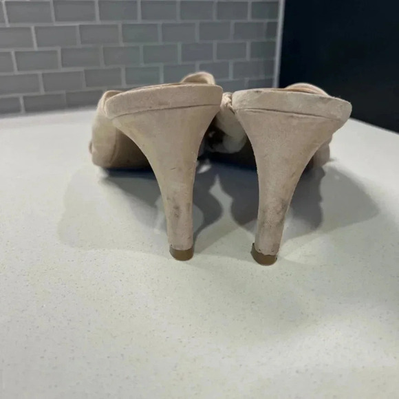 Aerosoles Heelrest Beige Suede Sandals Size 10 - Picture 9 of 13